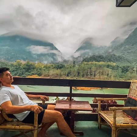 Ning Ning Guesthouse Muang Ngoi Luaran gambar