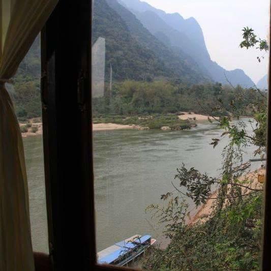 Ning Ning Guesthouse Muang Ngoi Luaran gambar